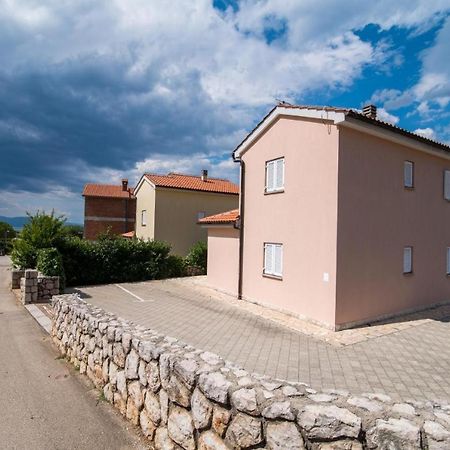 Apartment Rose Malinska Exterior photo